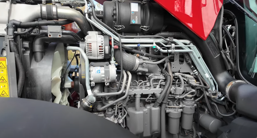 Трактор Valtra Q305